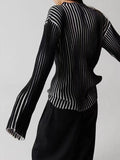 Chicdear Black and White Contrast Turtleneck Knit Sweater