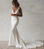 alien invasion dress to impress White Fishtail Dress 2024 Spring and Summer New Deep V-neck Slim Backless Trailing Wedding Dress party dress