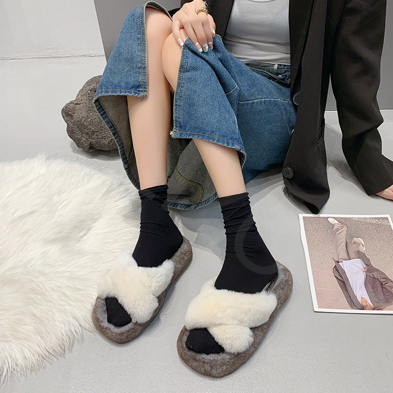 CHICDEAR Women Flip Flops Winter Fur Warm Slippers 2023 New Casual Short Plush Home Cotton Shoes Flats Platform Slingback Mules Boots