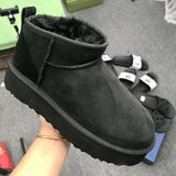 CHICDEAR Winter Women Short Plush Warm Snow Boots Casual Shoes 2023 New Suede Fur Chelsea Ankle Boots Flats Platform Ladies Shoes Botas