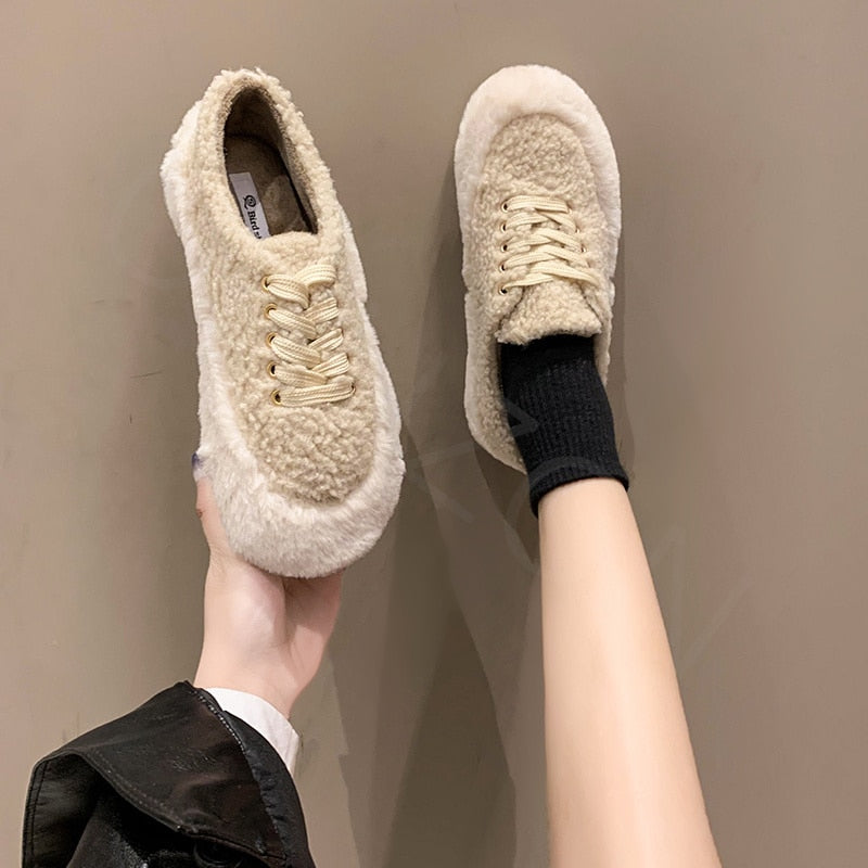 CHICDEAR Winter Casual Shoes Women Sport Fur Warm Sneakers 2023 New Short Plush Flats Running Shoes Loafers Ankle Boots Walking Zapatos