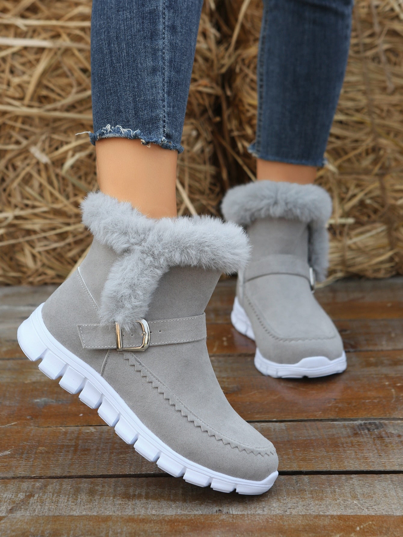 CHICDEAR Winter Women Fur Warm Chelsea Snow Boots Casual Shoes 2023 New Short Plush Suede Ankle Boots Flats Gladiator Sport Ladies Botas