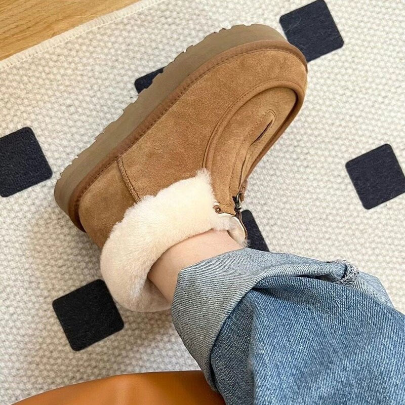 CHICDEAR Warm Chelsea Boots Women Winter Flats Shoes Short Plush Fur Ankle Snow Boots 2023 New Femme Casual Shoes Suede Motorcycle Botas
