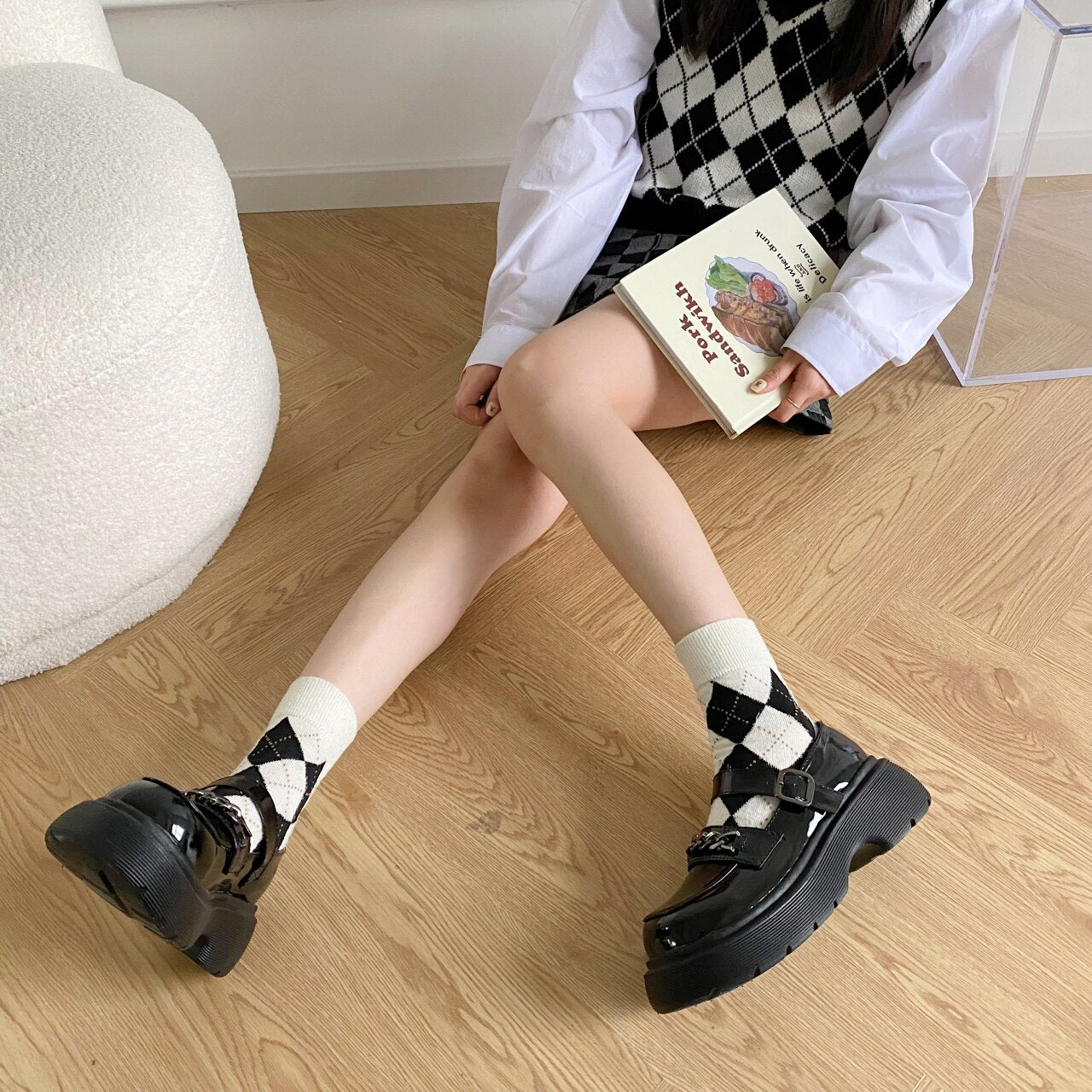 CHICDEAR Lolita Mary Janes Platform Shoes 2023 Spring Summer New Women Flats Sandals Designer Chain Retro PU Leather Shoes Mujer Zapatos