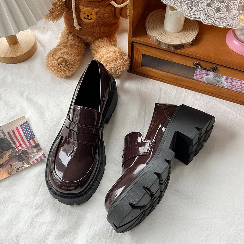 CHICDEAR Women's Shoes 2023 Spring And Autumn British Style Punk Platform Shoes Slip-On Loafers Fashion Small Leather Shoes Women